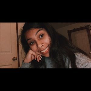 Meet your Posher, Yuliza